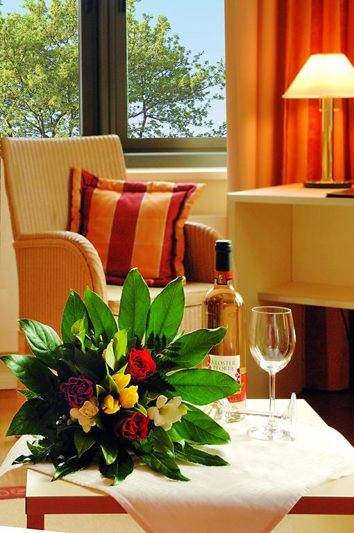 Parkhotel Gueldene Berge Weissenfels Quarto foto